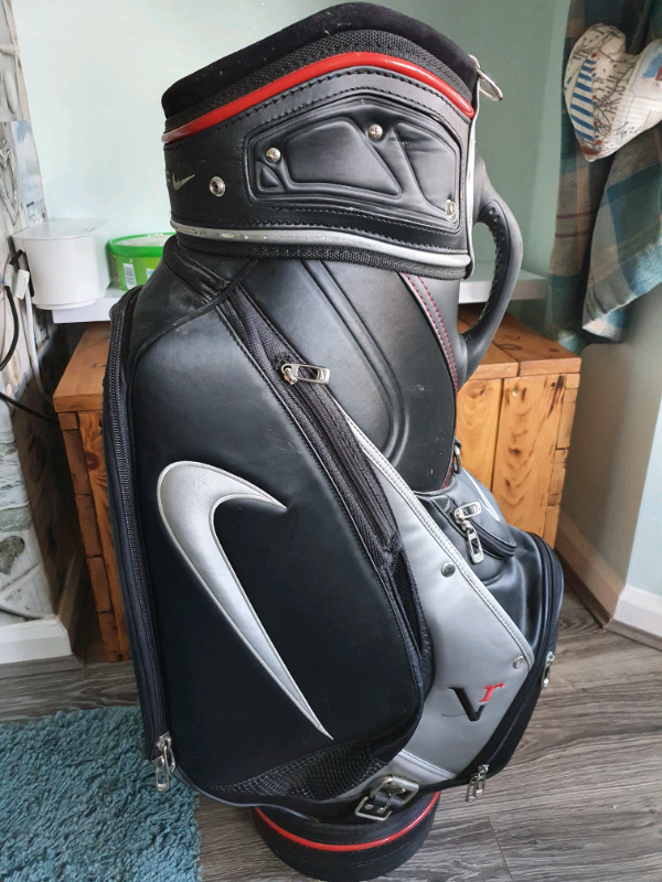 nike tour bag